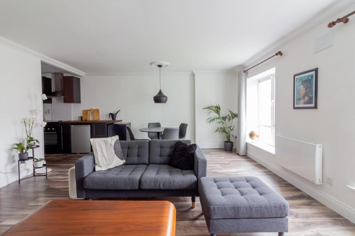 Apartament Guestready - Mystic Interiors Near The City Centre Dublin Zewnętrze zdjęcie