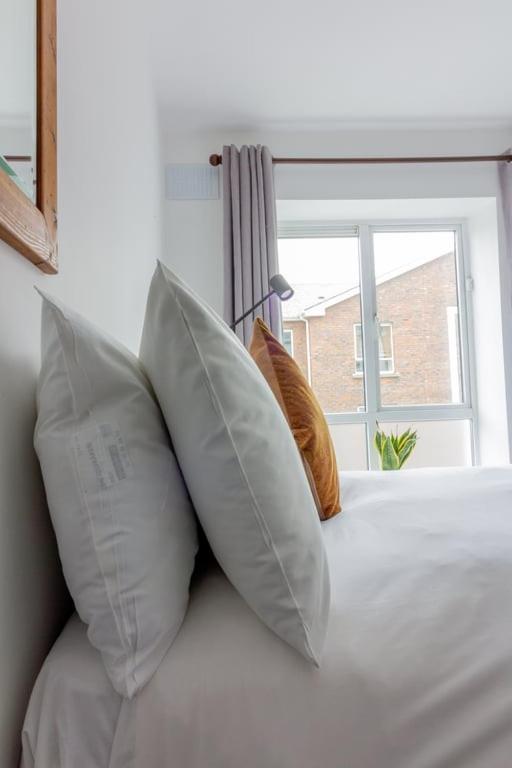 Apartament Guestready - Mystic Interiors Near The City Centre Dublin Zewnętrze zdjęcie